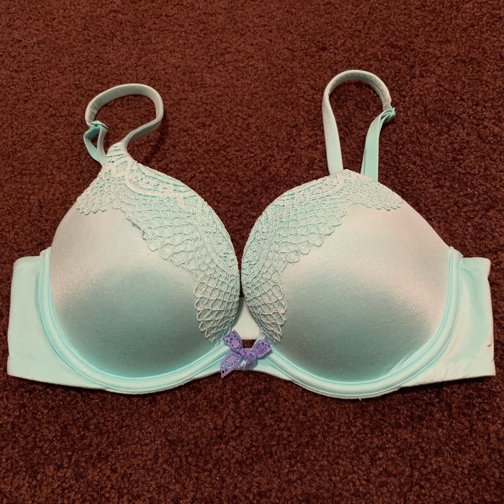 Victoria’s Secret Body By Victoria PU 32D